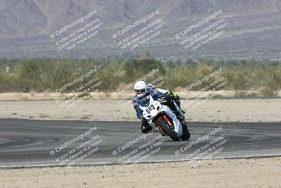 media/Nov-01-2025-CVMA (Sat) [[fc0f7531b8]]/Race 7-Formula Twins-Formula 40 UL/